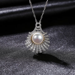 PearlRose Necklace