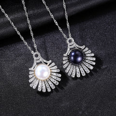 PearlRose Necklace