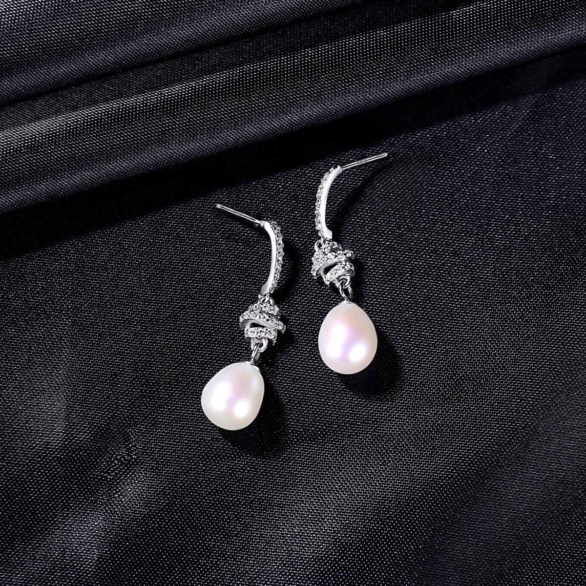 Opaline Earing