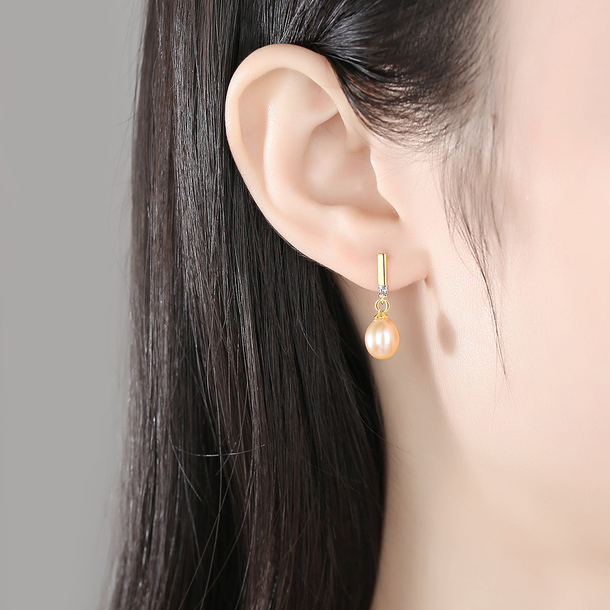 Aurora Pearl Earing