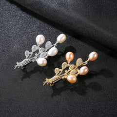 KnotTie Brooch